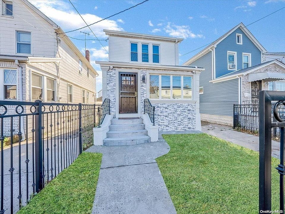 1st image of 221-28 103 Avenue