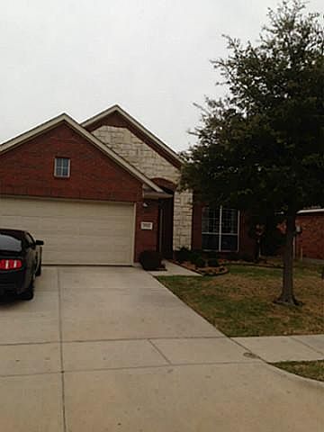 1st image of 3924 Summerhill Ln
