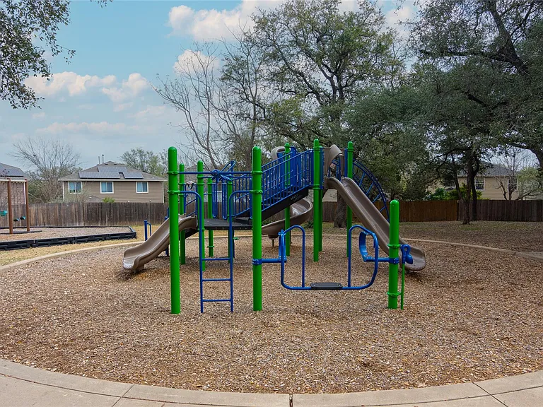 10509 Wylie Dr #338 — Photo 22