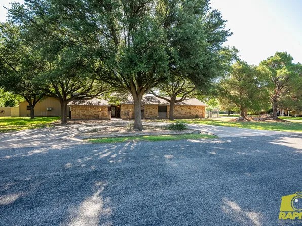 6408 Shady Oaks Dr, San Angelo, TX 76904
