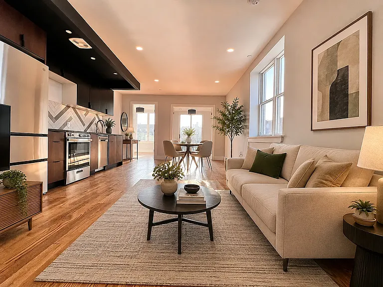 684 E 21st St #3D — Photo 2
