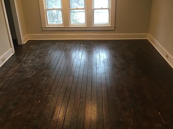3rd image of 757 Amherst St #3