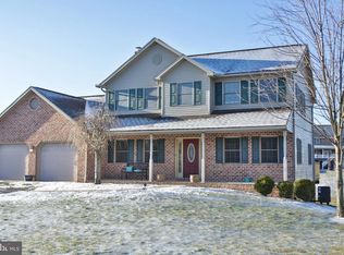 147 Onyx Dr, Chambersburg, PA 17202