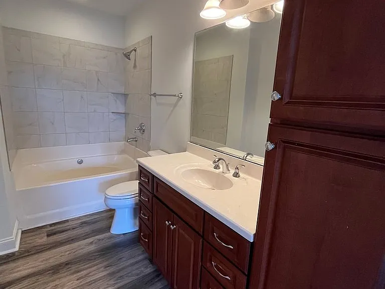 6831 Main St #323 — Photo 28