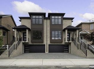 446 2nd St UNIT B, Palisades Park, NJ 07650