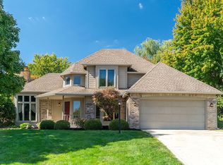 936 Copperwood Dr, Carmel, IN 46033