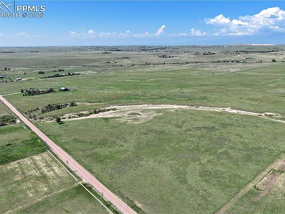 4th image of Davis Rd