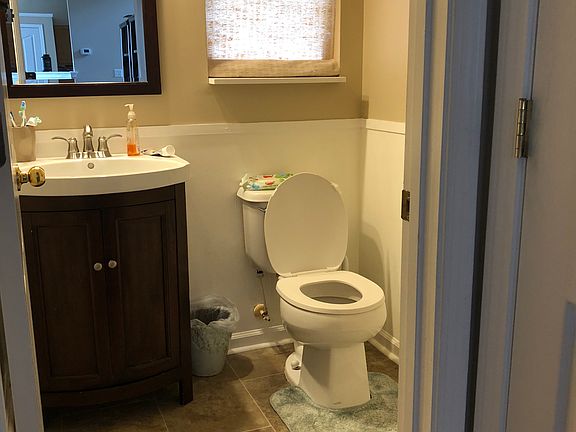 1/2 bath main level