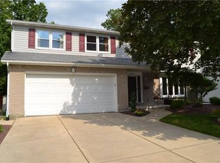 180 Heather Hill Dr, Buffalo, NY 14224