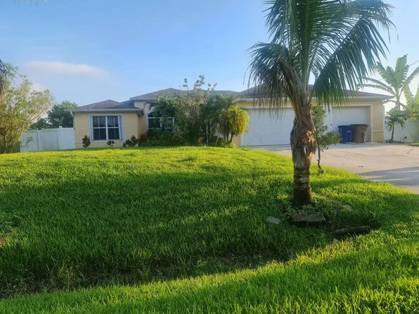 3206 38th St SW, Lehigh Acres, FL 33976