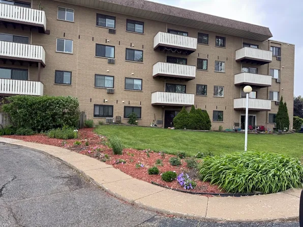 290 N Westgate Rd APT 401, Mount Prospect, IL 60056