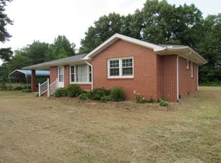 647 Hall Siding Rd, Ahoskie, NC 27910