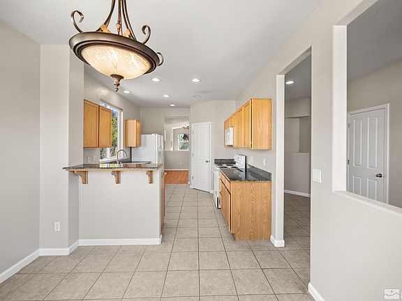 4th image of 5730 Cathedral Peak Dr