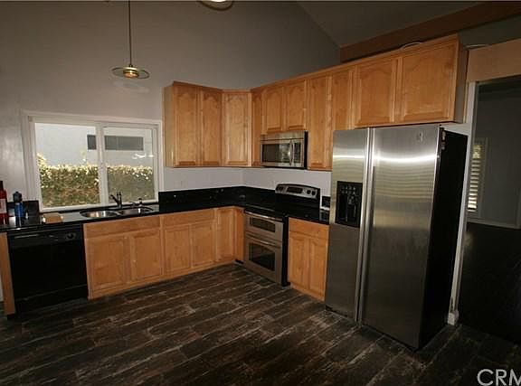 5th image of 11935 Gonsalves St