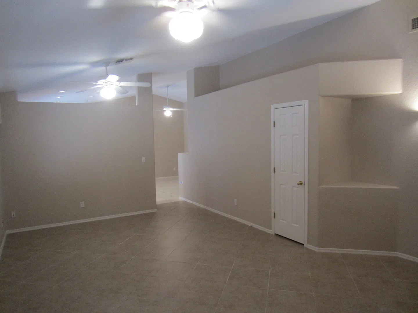 3 Bedroom & 2 Baths in Rita Ranch, Lots of Ceramic Tile, Nice Yard, & More! — Photo 3