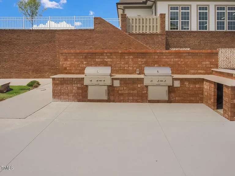 5383 Arkose Dr — Photo 4