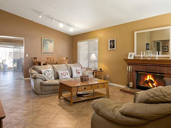161 Camino El Rincon-MLS_Size-003-5-Livi