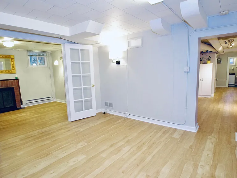 524 N Downing St #B — Photo 2