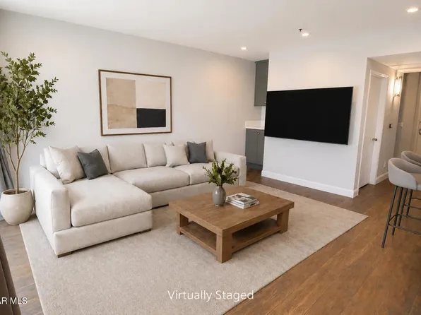 5350 White Oak Ave APT 105, Encino, CA 91316