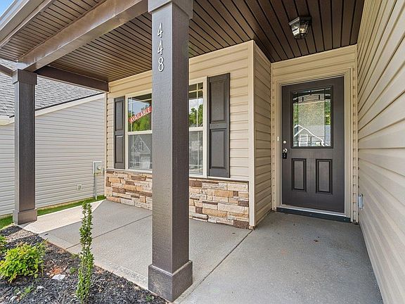 4th image of 448 Timberwood Dr