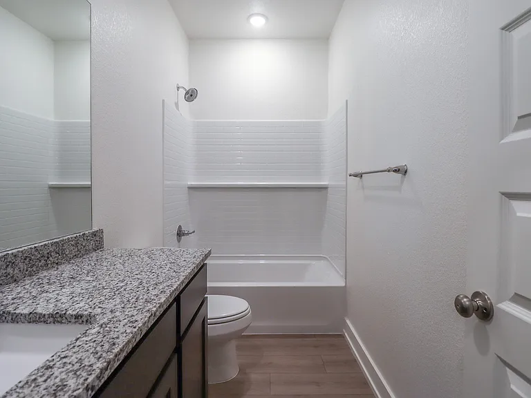 618 Campus St #1 — Photo 25