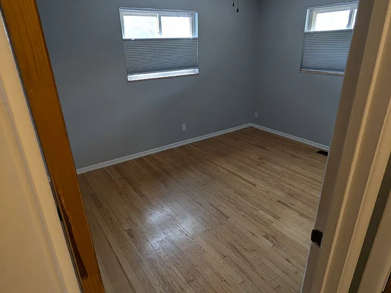 7070 Beacon Way — Photo 14