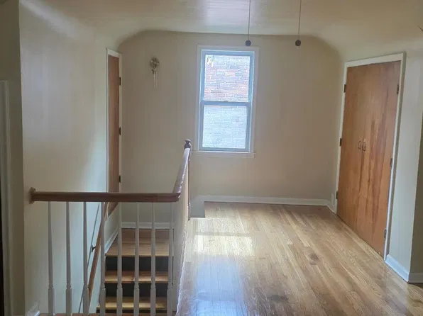 18446 Algonac St, Detroit, MI 48234