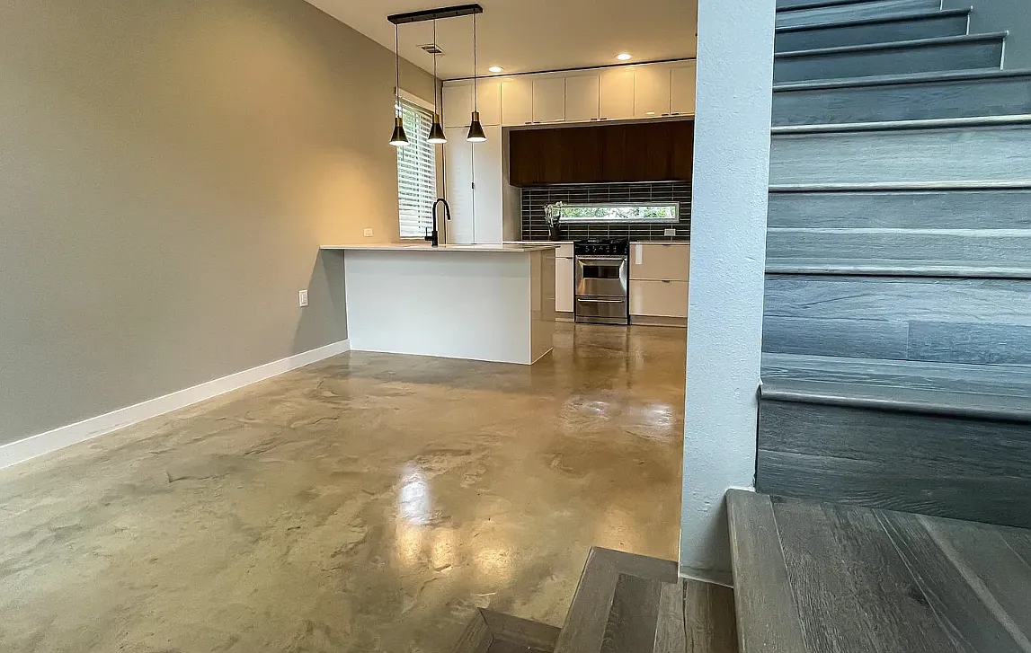 1 bed, 1.5 bath, 600 sqft, $1,800 — Photo 3