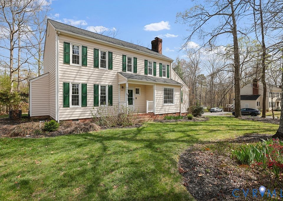 1st image of 813 Watch Hill Rd