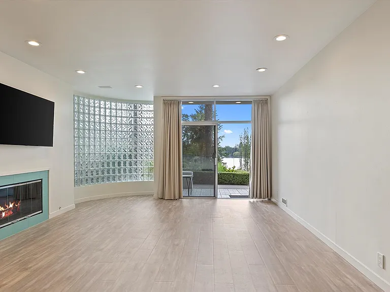 4812 Lake Washington Blvd NE — Photo 35