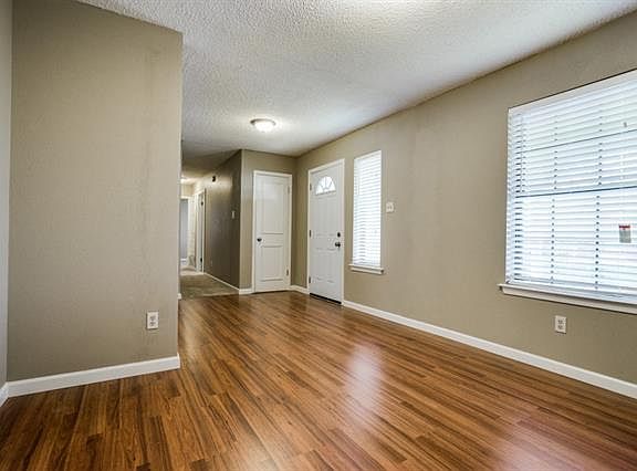 5th image of 4601 Westlake Dr