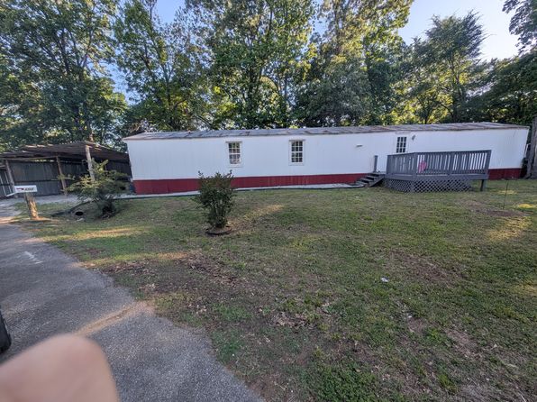 102 Lang Cir