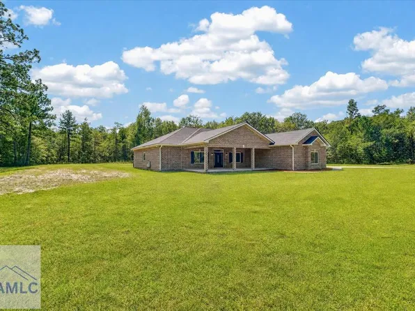 323 Hinely Rd NE, Ludowici, GA 31316