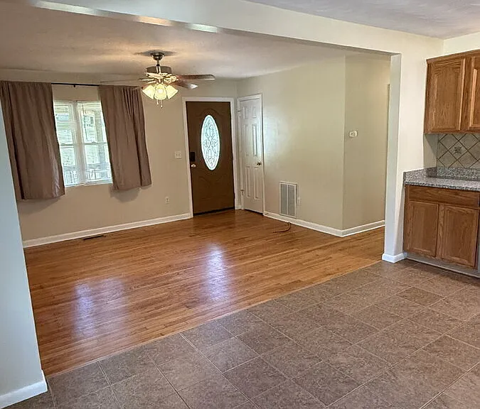 2852 Spring House Rd — Photo 27