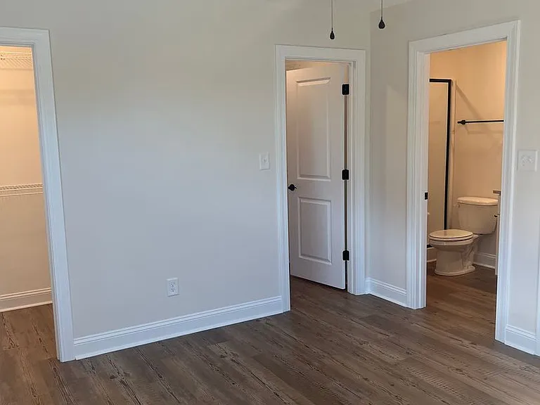 116 Charlton Ct — Photo 10