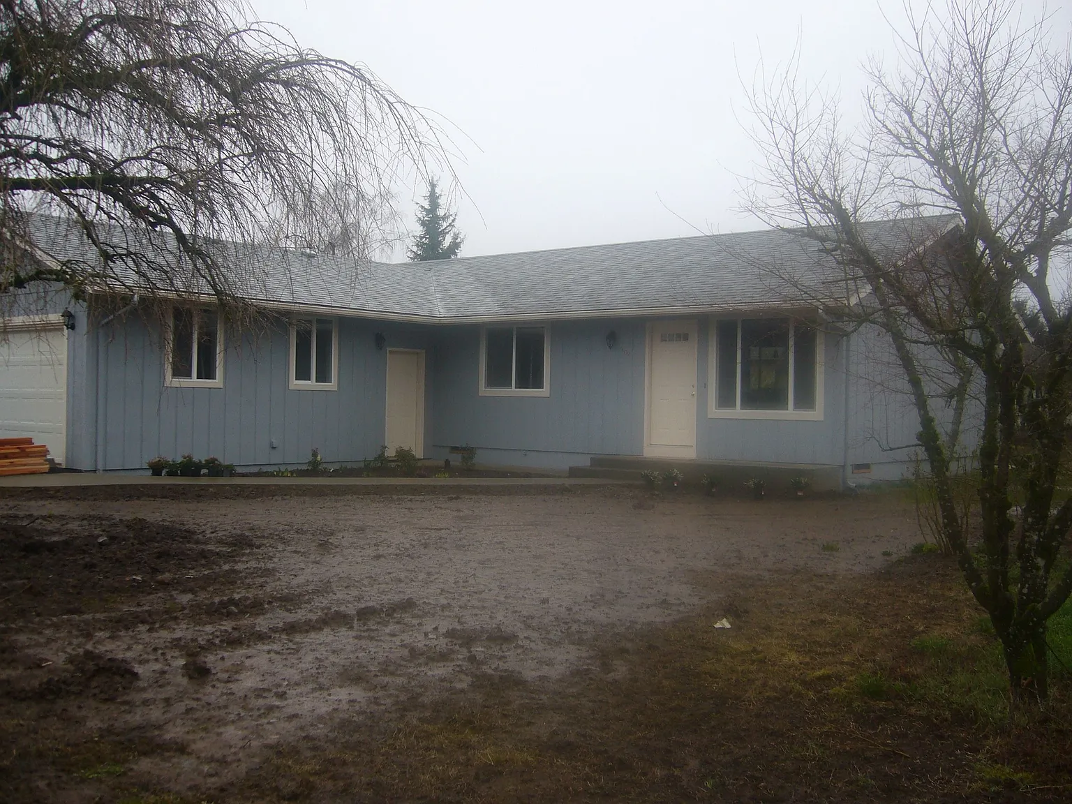 604 E Heintz St photo 1