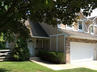 11719 Monrovia St, Overland Park, KS 66210
