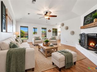 963 Seminole Dr, New Braunfels, TX 78130