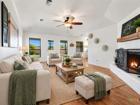 963 Seminole Dr, New Braunfels, TX 78130