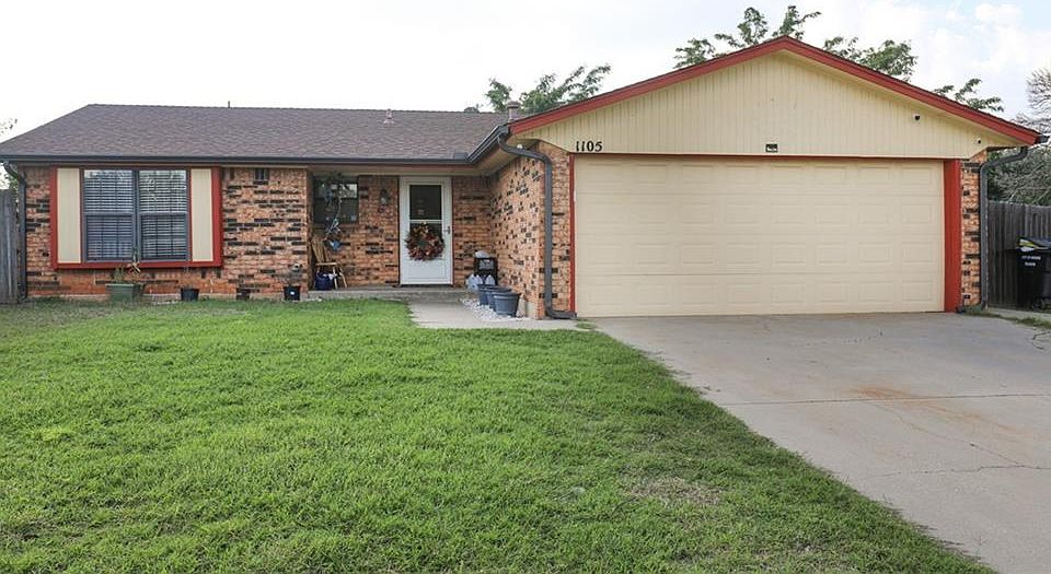 1st image of 1105 Whispering Oaks Blvd