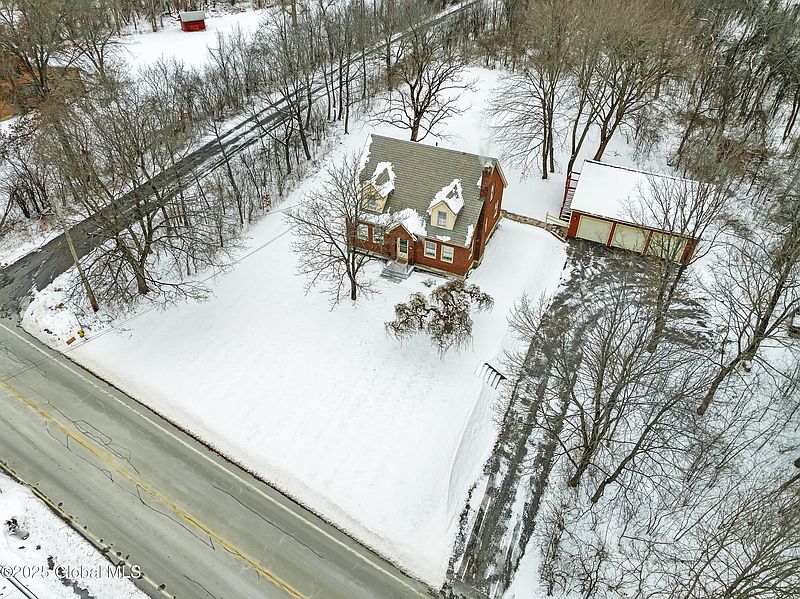 2nd image of 280 Ridge Road