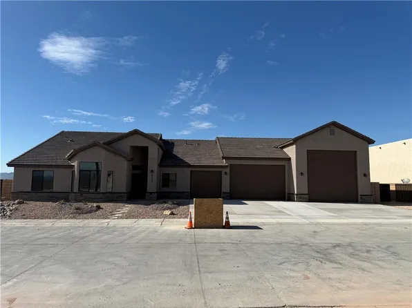 6113 S Trailblazer Ave, Fort Mohave, AZ 86426