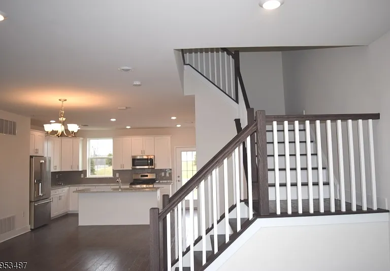 6 Gerhard Pl — Photo 4