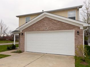 6301 Valley Forest Dr, Louisville, KY 40219
