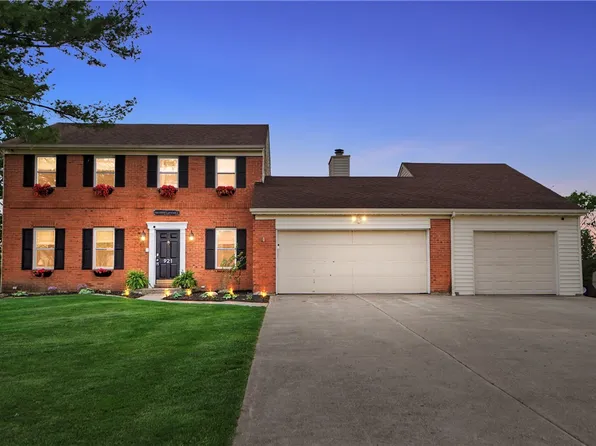 921 Briarwood Ct, Mason, OH 45040