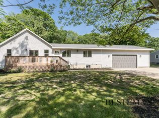 15384 164th Ave, Grand Haven, MI 49417