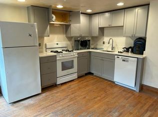 203 Harvard St #2, Cambridge, MA 02139
