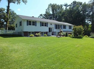 4 Henry St, Billerica, MA 01821