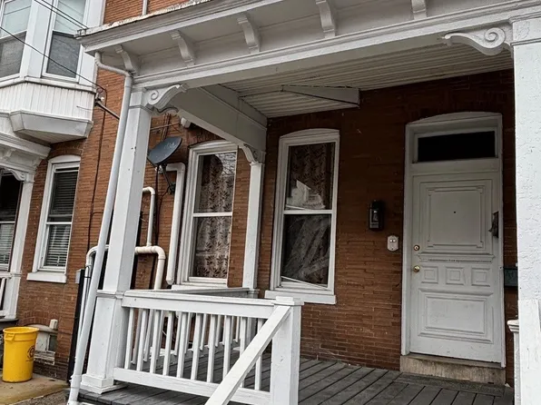 659 W King St Floor 2, York, PA 17401