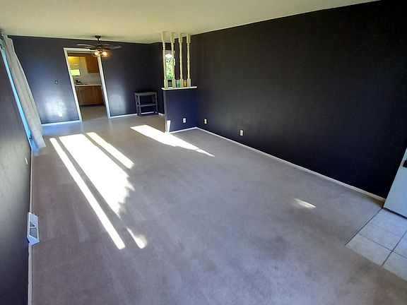 Front door into livingroom.